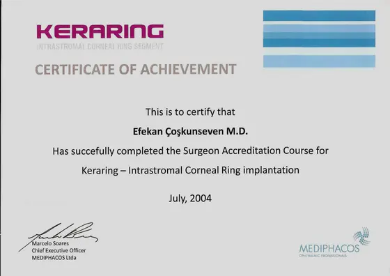 Keraring cerrah akreditasyon kursu — kornea içi halka implantasyonu — Mediphacos Ltda.
