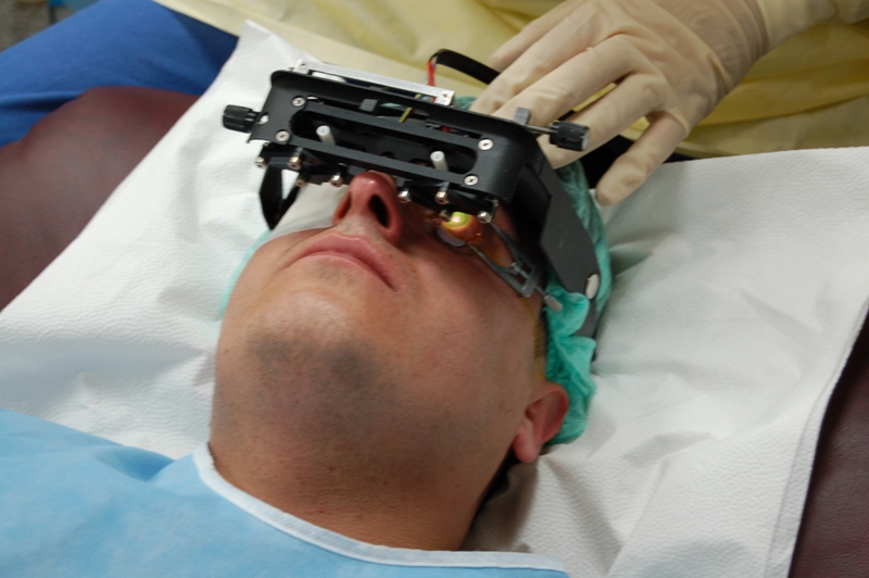 Türkiye'de ilk CCL Tedavisinde kullandığımız ilk CCL Cihazı (2004)